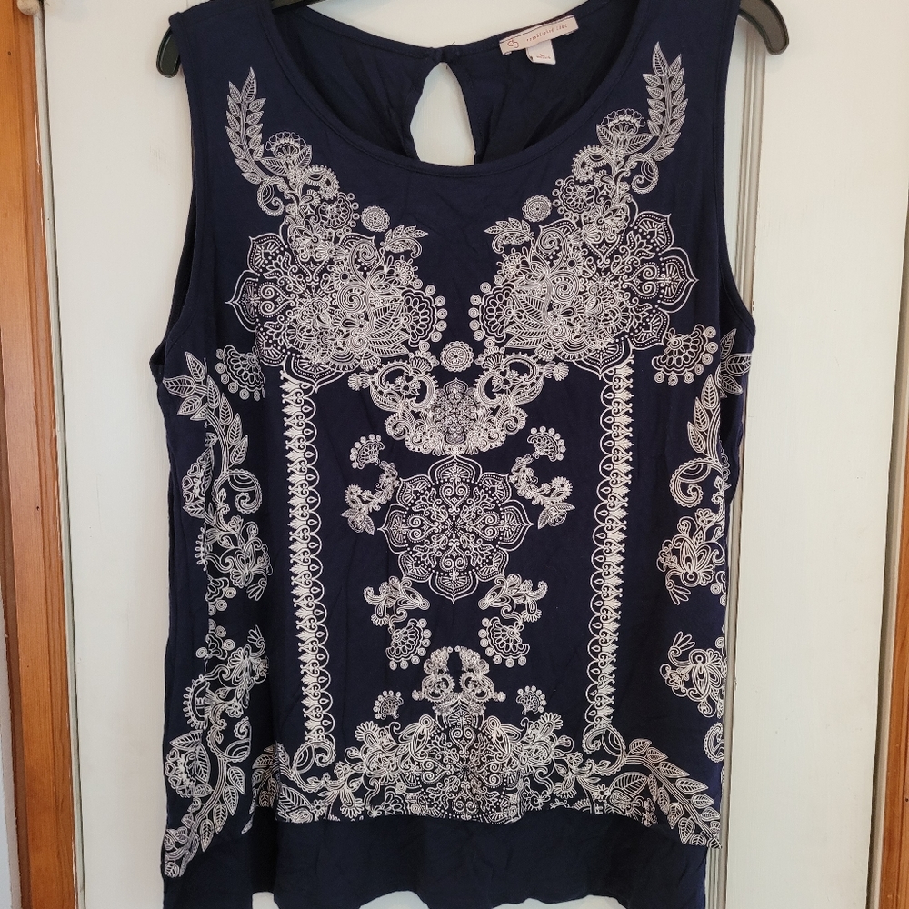 Woman's Top